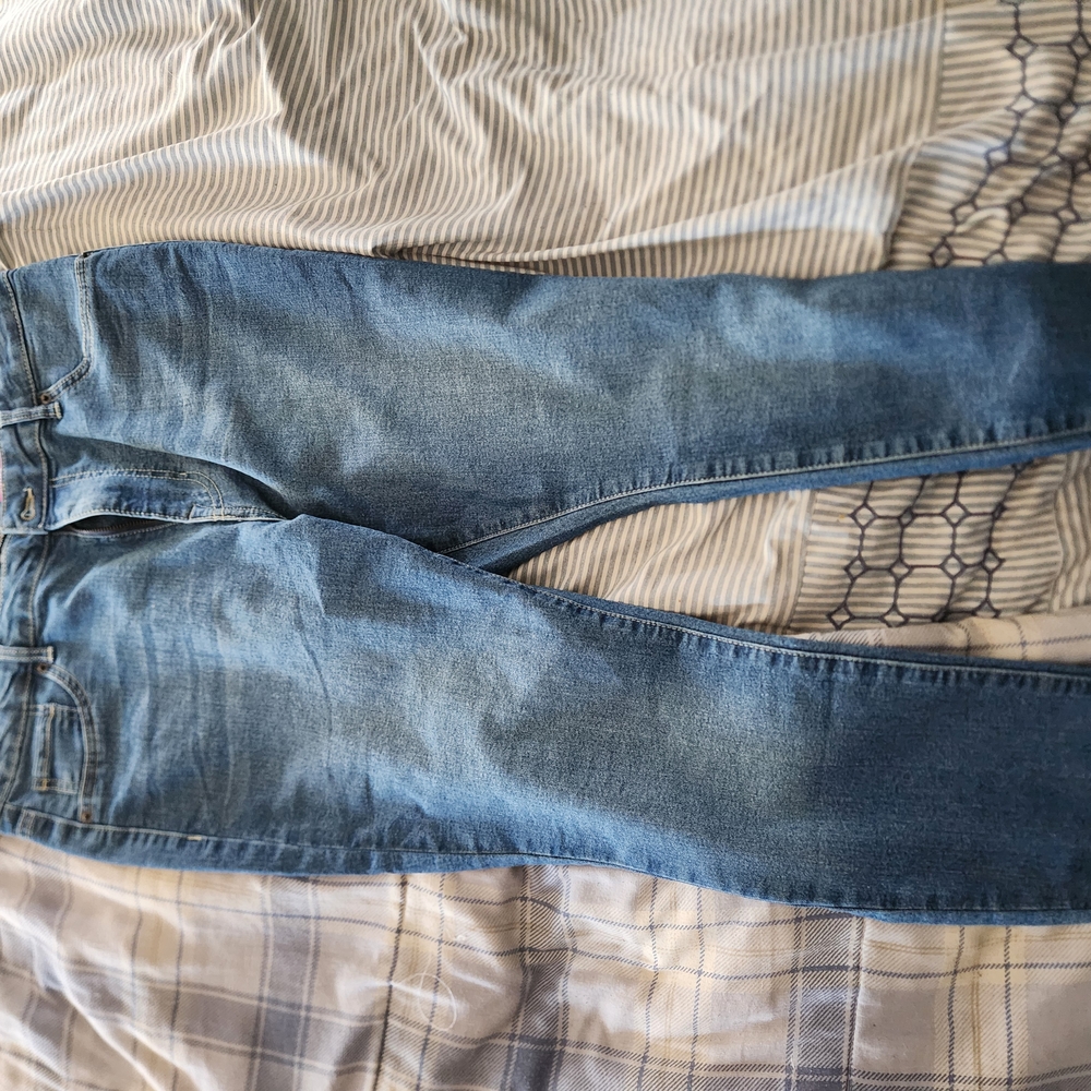 Women's Blue Jeans